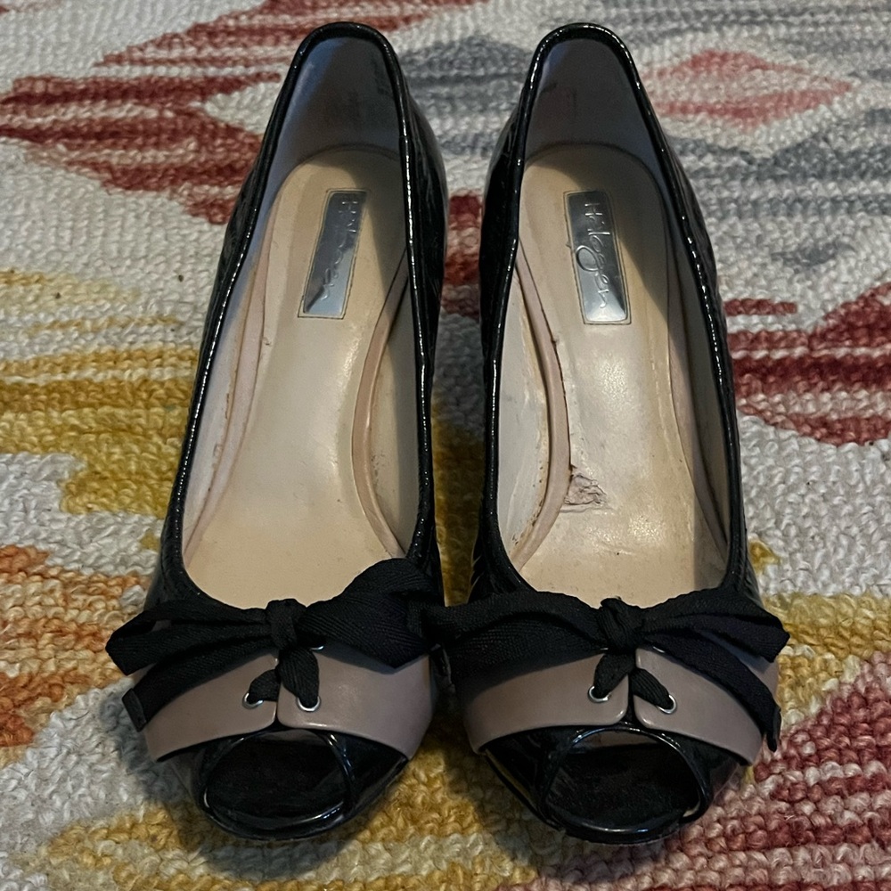 Vintage Halogen Black and Cream Peep-Toe Heels